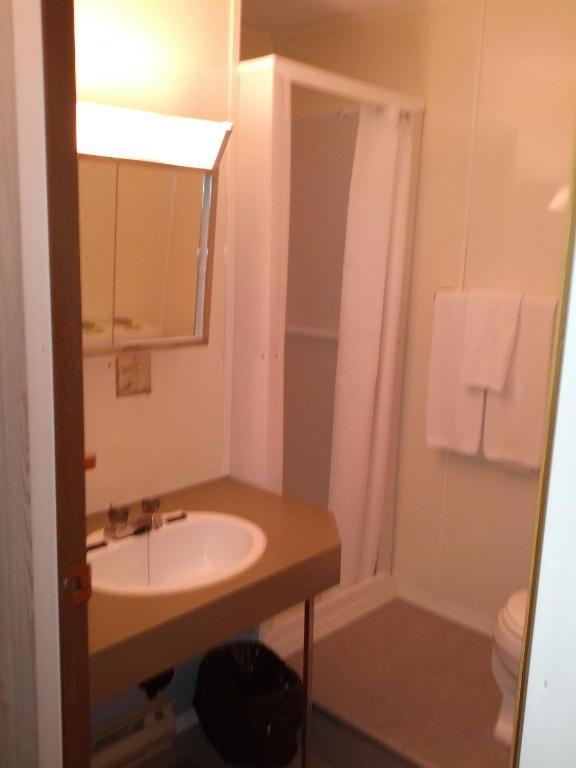 Bear Country Inn Churchill Kamer foto